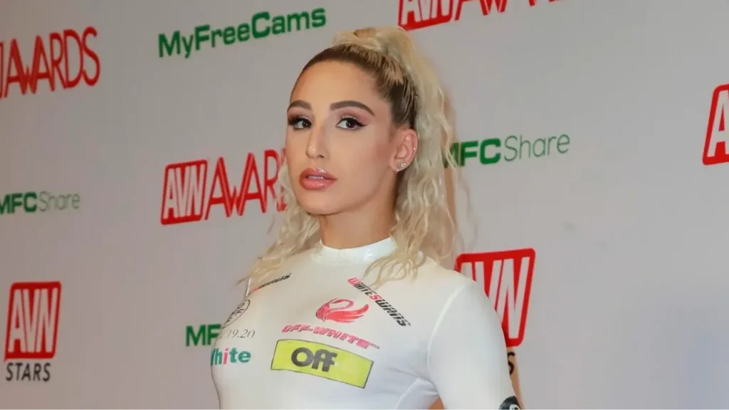 Abella Danger Net Worth Sources